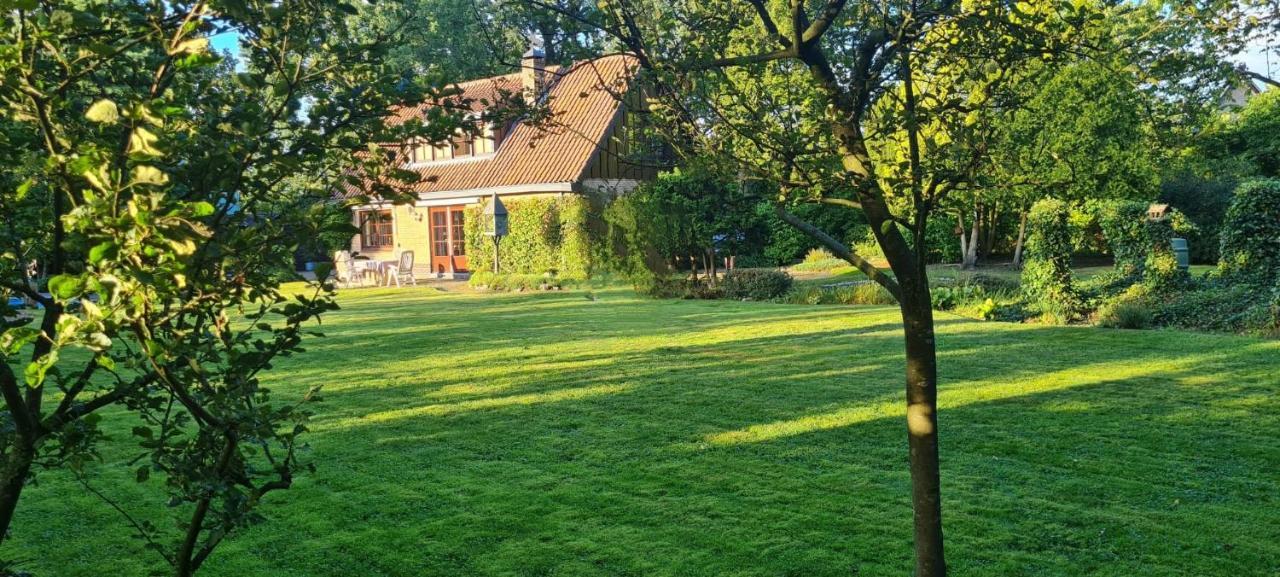 Villa Ham Annex Met Prive Jacuzzi Almelo Exterior foto